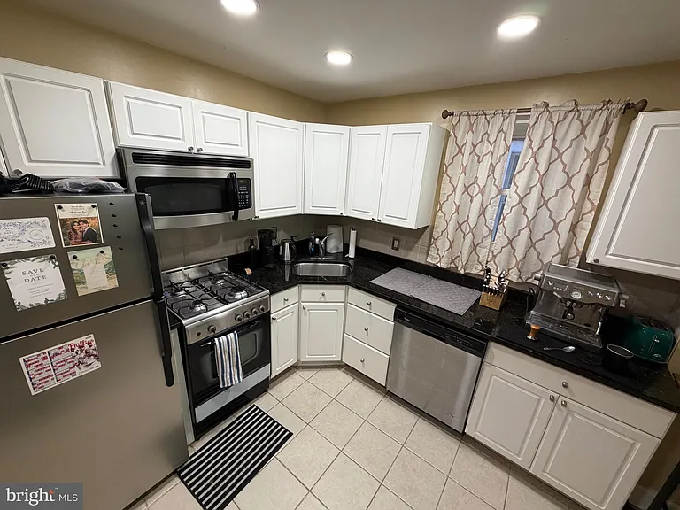 1504 Mount Vernon St #1 — Photo 5