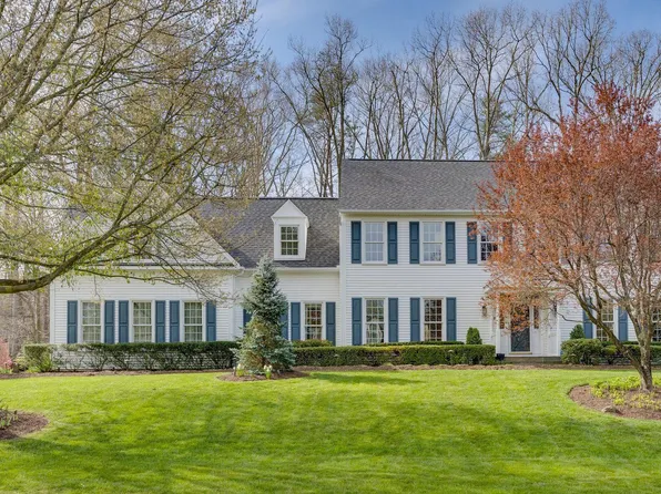 13921 Rock Brook Ct, Clifton, VA 20124