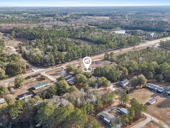 2nd image of 4675 General Howe Road