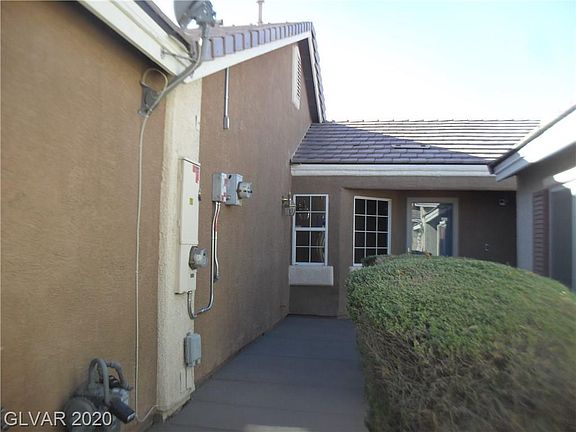 2nd image of 1044 Appleblossom Time Ave