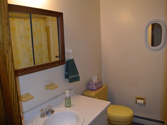 5th image of 23 Barnum Ave.