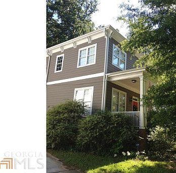 Better design than a townhouse without the HOA fees