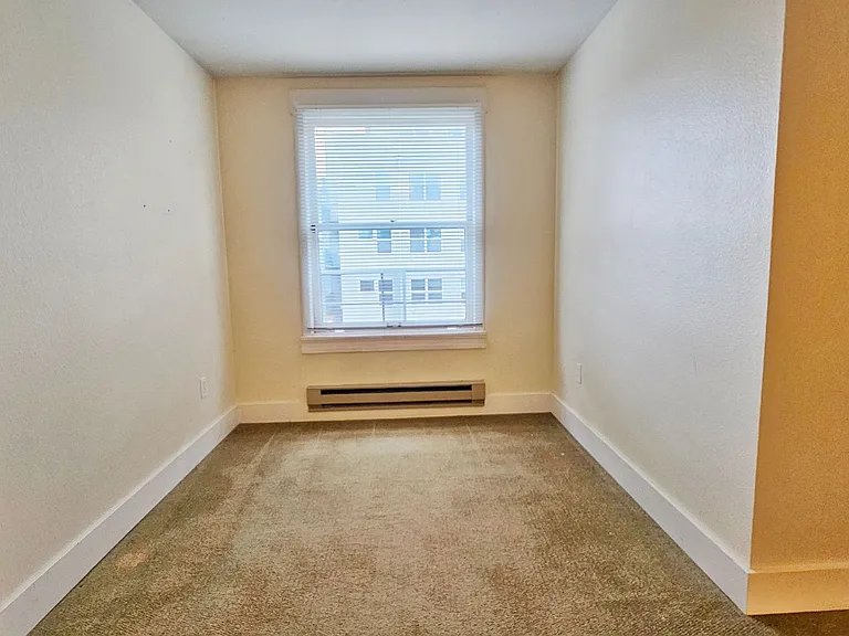 1419 Boylston Ave — Photo 11