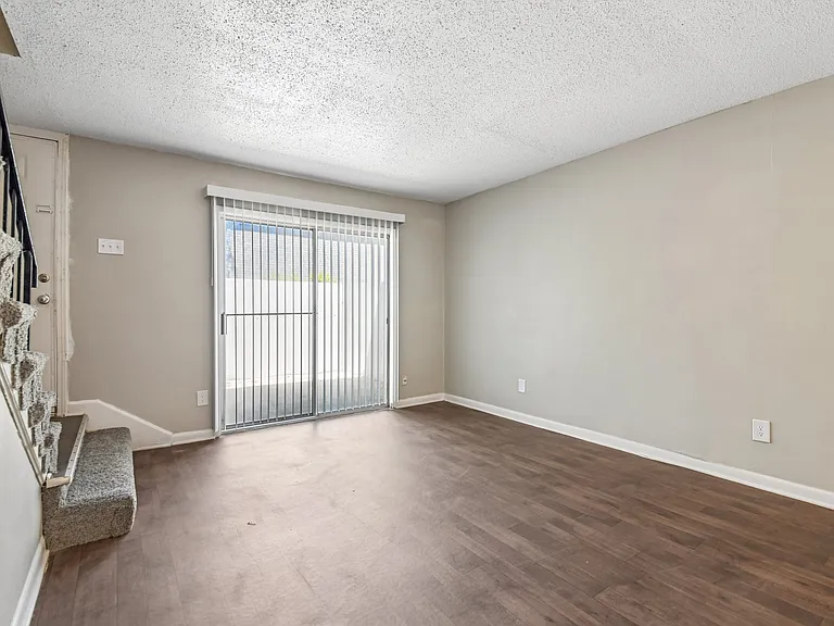 Retreat at Greenbriar — Photo 31