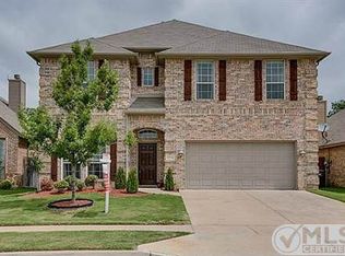 8241 Edgepoint Trl, Hurst, TX 76053
