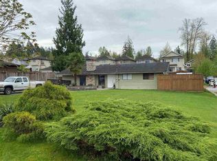 24360 102nd Ave, Maple Ridge, BC V2W 1J1