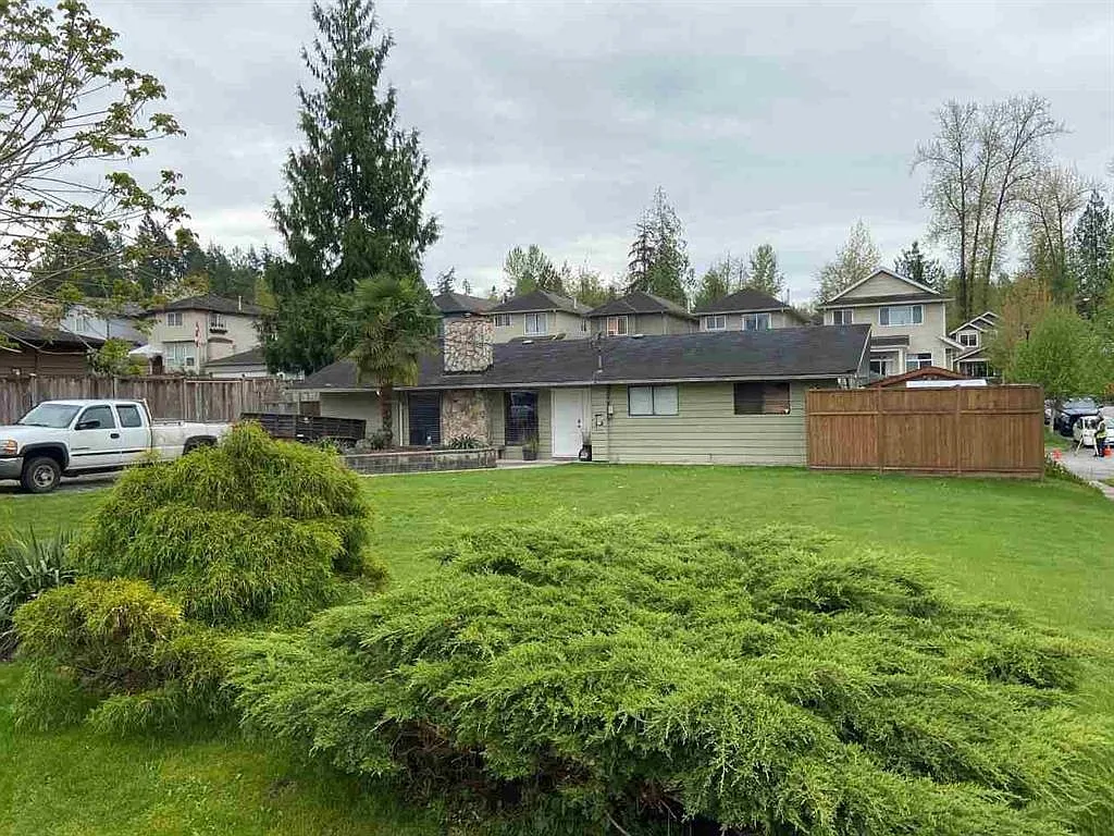 24360 102nd Ave photo 1