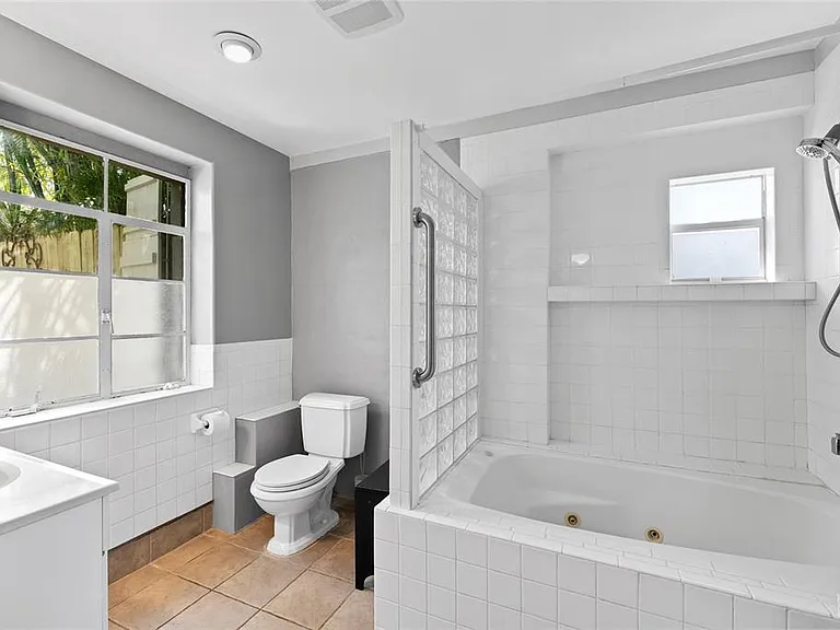 515 Crystal Beach Ave — Photo 32