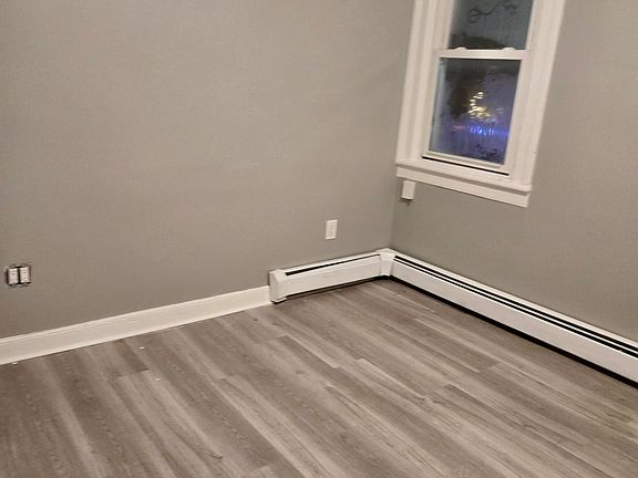 5th image of 518 24th St Floor 2