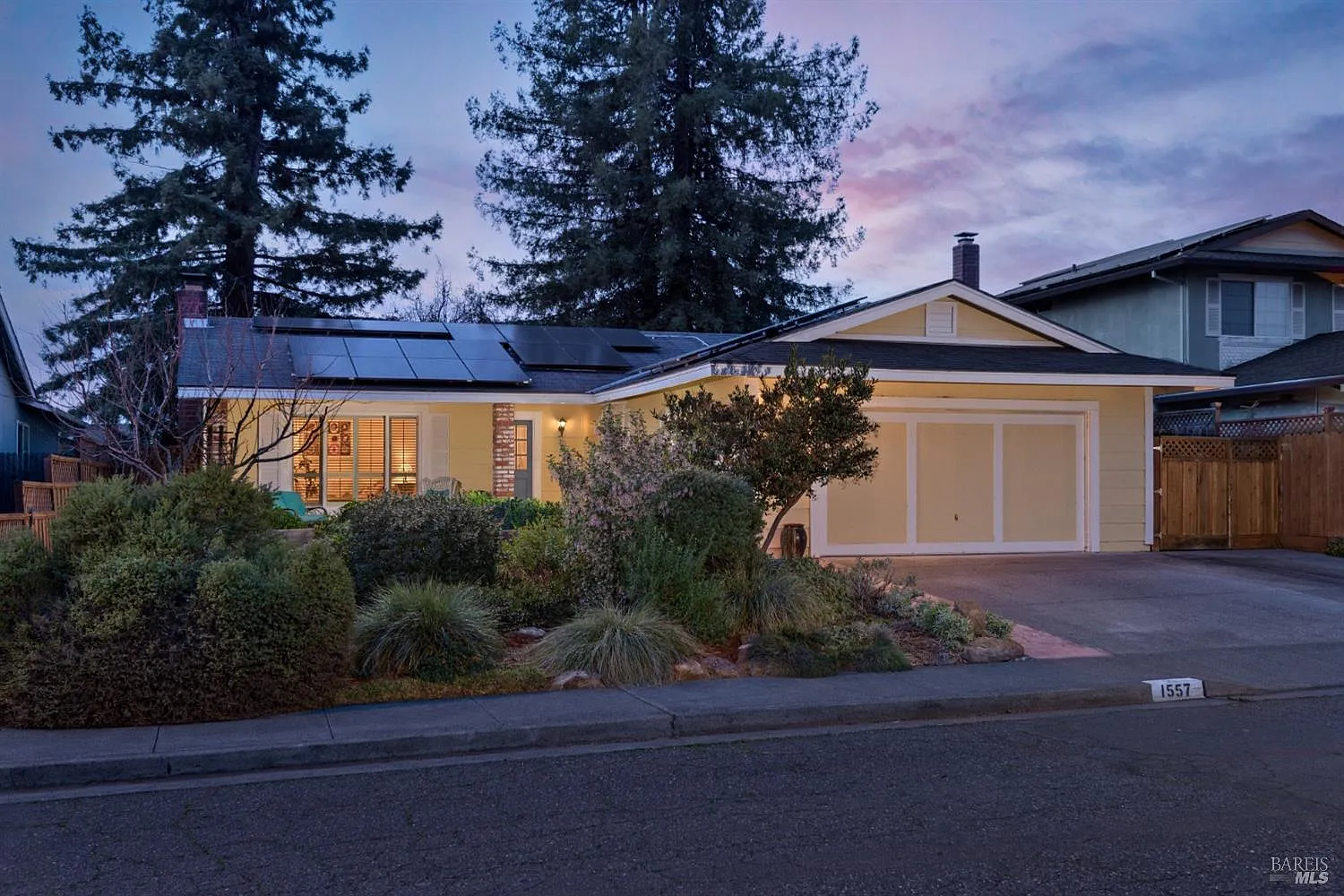 1557 Trellis Lane photo 1