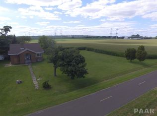 14615 Mennonite Church Rd, Pekin, IL 61554