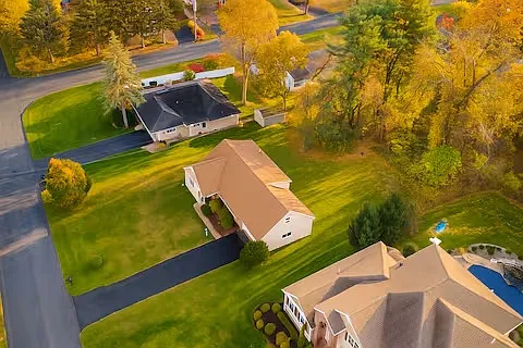 3 Turner Ln — Photo 1