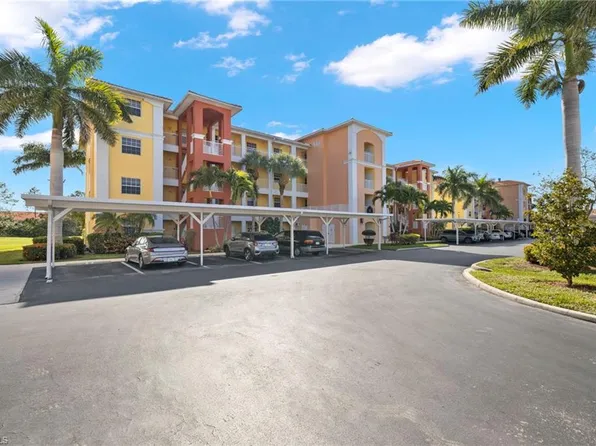 6820 Sterling Greens PL #2404, NAPLES, FL 34104