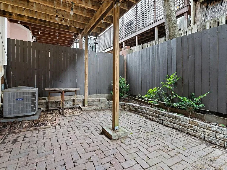 206 6th St NE #206 — Photo 11