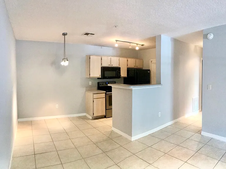 4328 S Kirkman Rd #130 — Photo 4