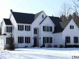 14 Azalea Dr, Saratoga Springs, NY 12866