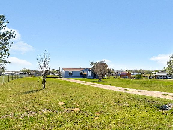 4th image of 168 Prairie Ln