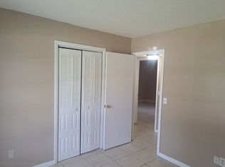 4204 18th St, Vero Beach, FL 32960