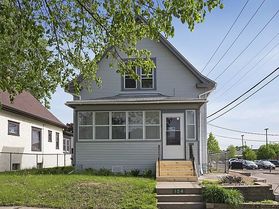 5th image of 124 Lawson Ave W