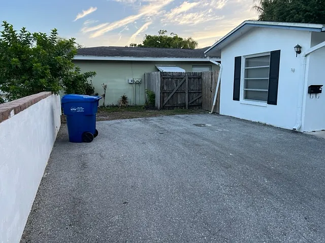 631 Heritage Ln #A — Photo 4