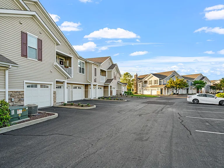 Parkway Lakeside — Photo 51