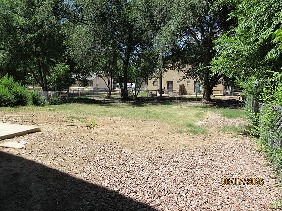 5th image of 999 Myrtle Ln #999