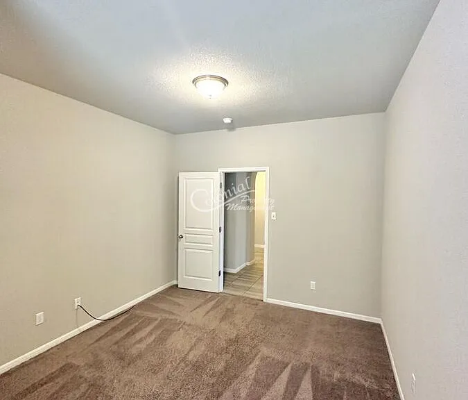 6008 Worthing Dr — Photo 7