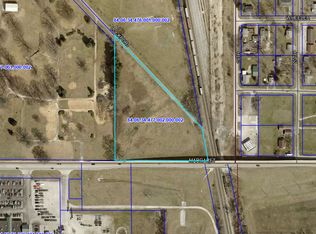 1805 Lockport Rd, Terre Haute, IN 47802