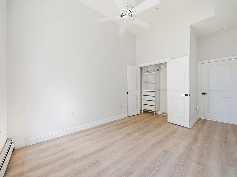 145 Glenwood St #304 — Photo 25