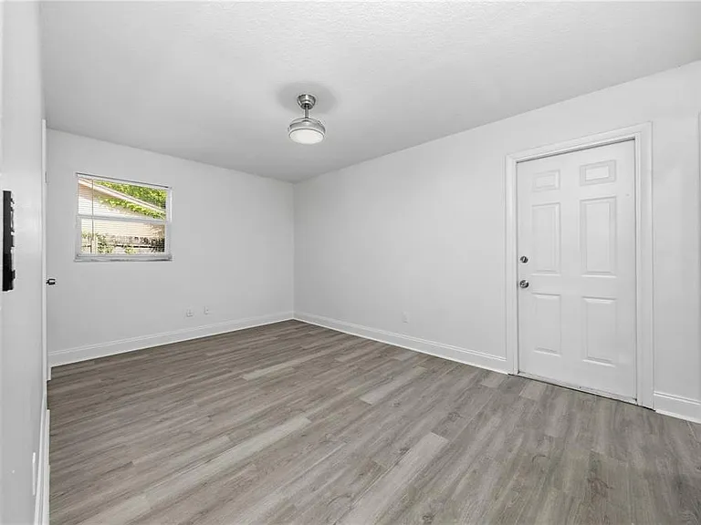 618 Jupiter Way — Photo 14