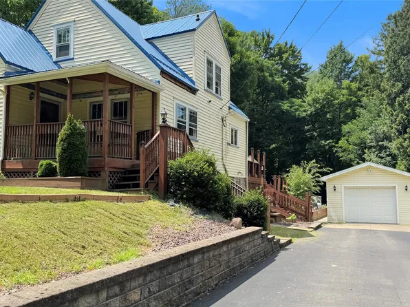 606 Williamson Rd, Meadville, PA 16335