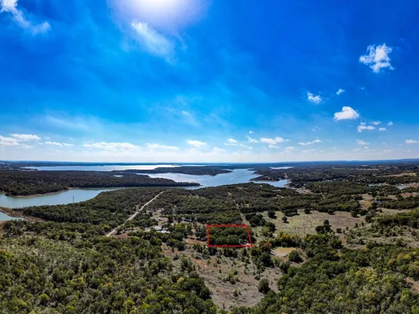 882 County Road 1743, Chico, TX 76431