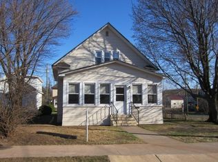 404 E Lincoln St, Negaunee, MI 49866