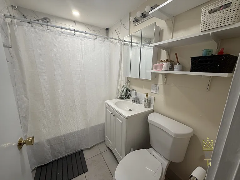 39 Irving St #1 — Photo 7