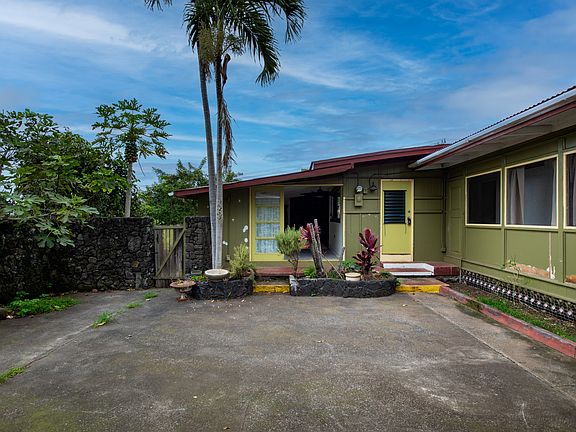 2nd image of 74-5057 Palani Rd