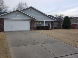 1706 Willard St, Springdale, AR 72762