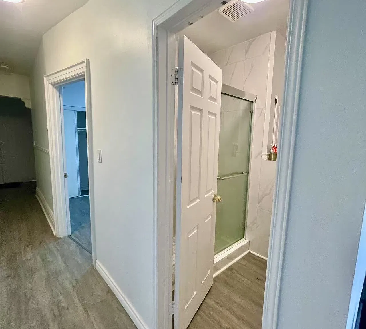 1 bed, $1,200 — Photo 4