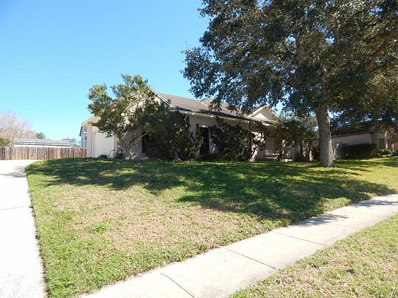 3rd image of 13836 Paddlewheel Dr