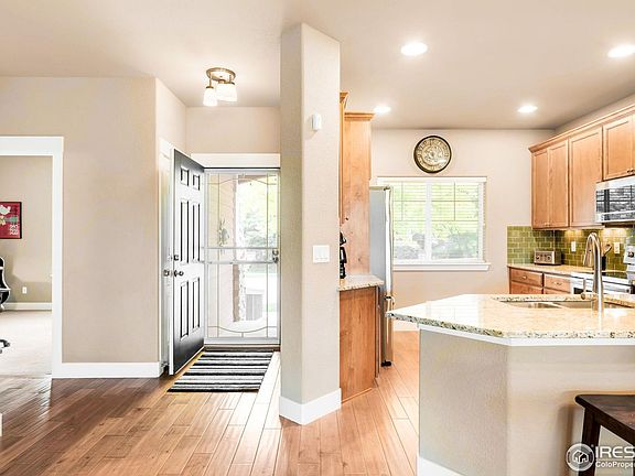 5th image of 1152 Village Cir
