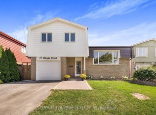 17 Chopin Ct, Whitby, ON L1N 6C5