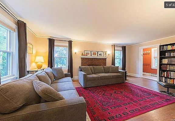 2nd image of 17 Herbert Ave