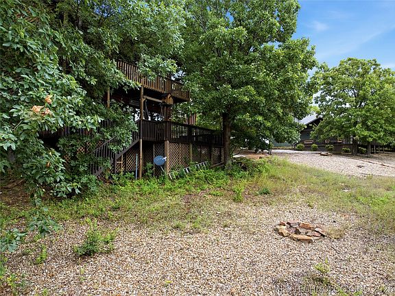 3rd image of 448532 E 979th Dr