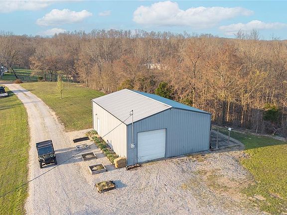 5th image of 4311 County Road 379