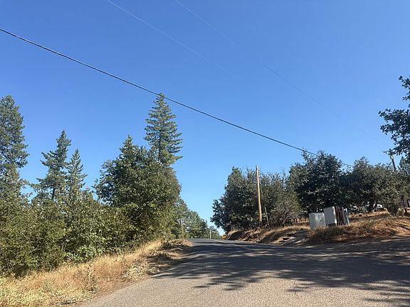 4th image of 11050 Dexter Rd