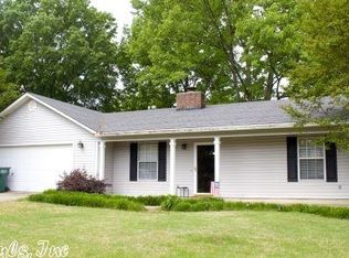 899 Heather Cir, Conway, AR 72034