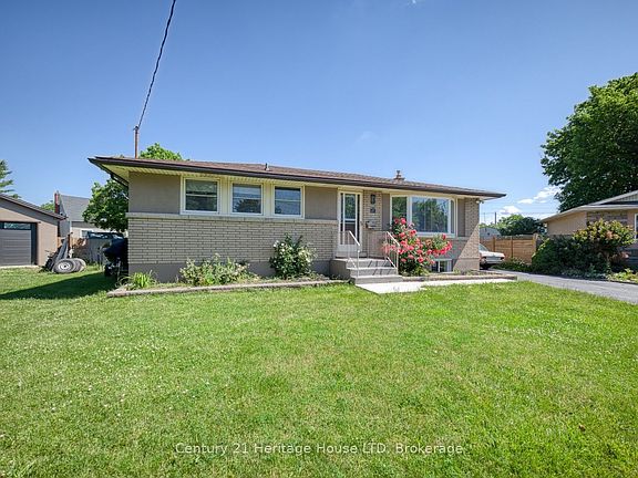2nd image of 37 Coronation Blvd