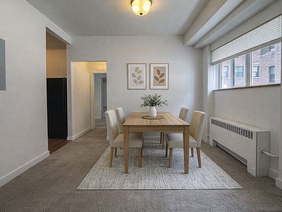 2nd image of 5320 5th Ave #565