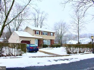 1703 Pin Oak Rd, Williamstown, NJ 08094