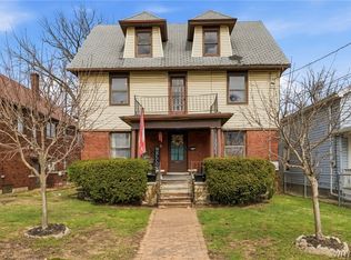 1882 Niagara Ave, Niagara Falls, NY 14305