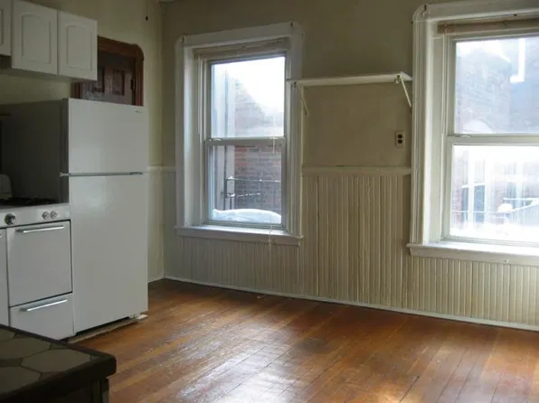 (undisclosed Address), Boston, MA 02113